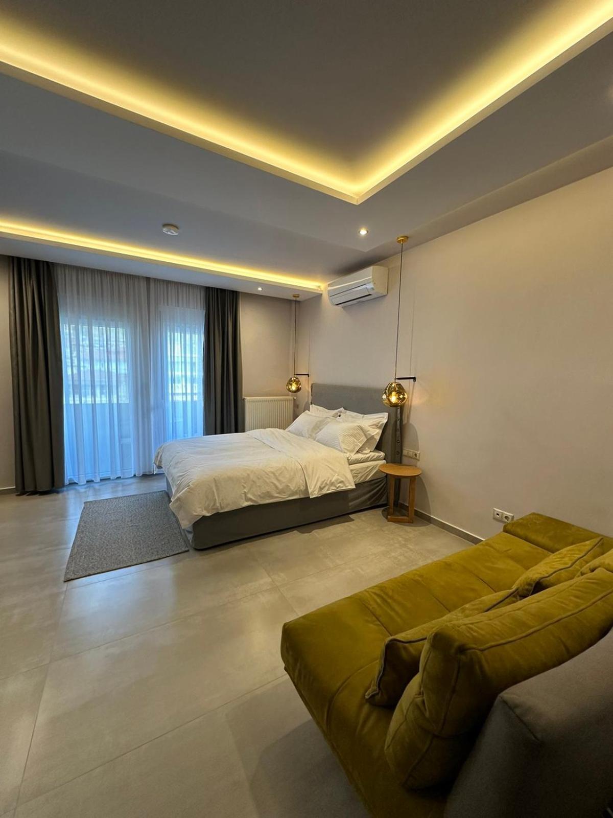 Meteora Gold And Glass Kalampáka Ngoại thất bức ảnh