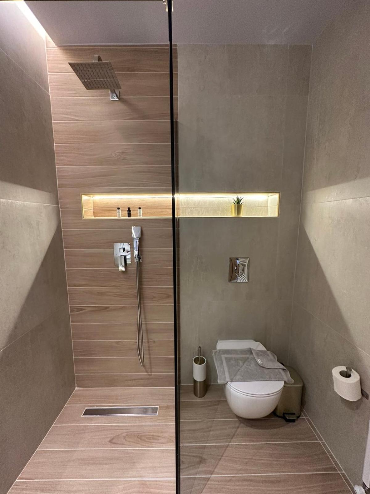 Meteora Gold And Glass Kalampáka Ngoại thất bức ảnh