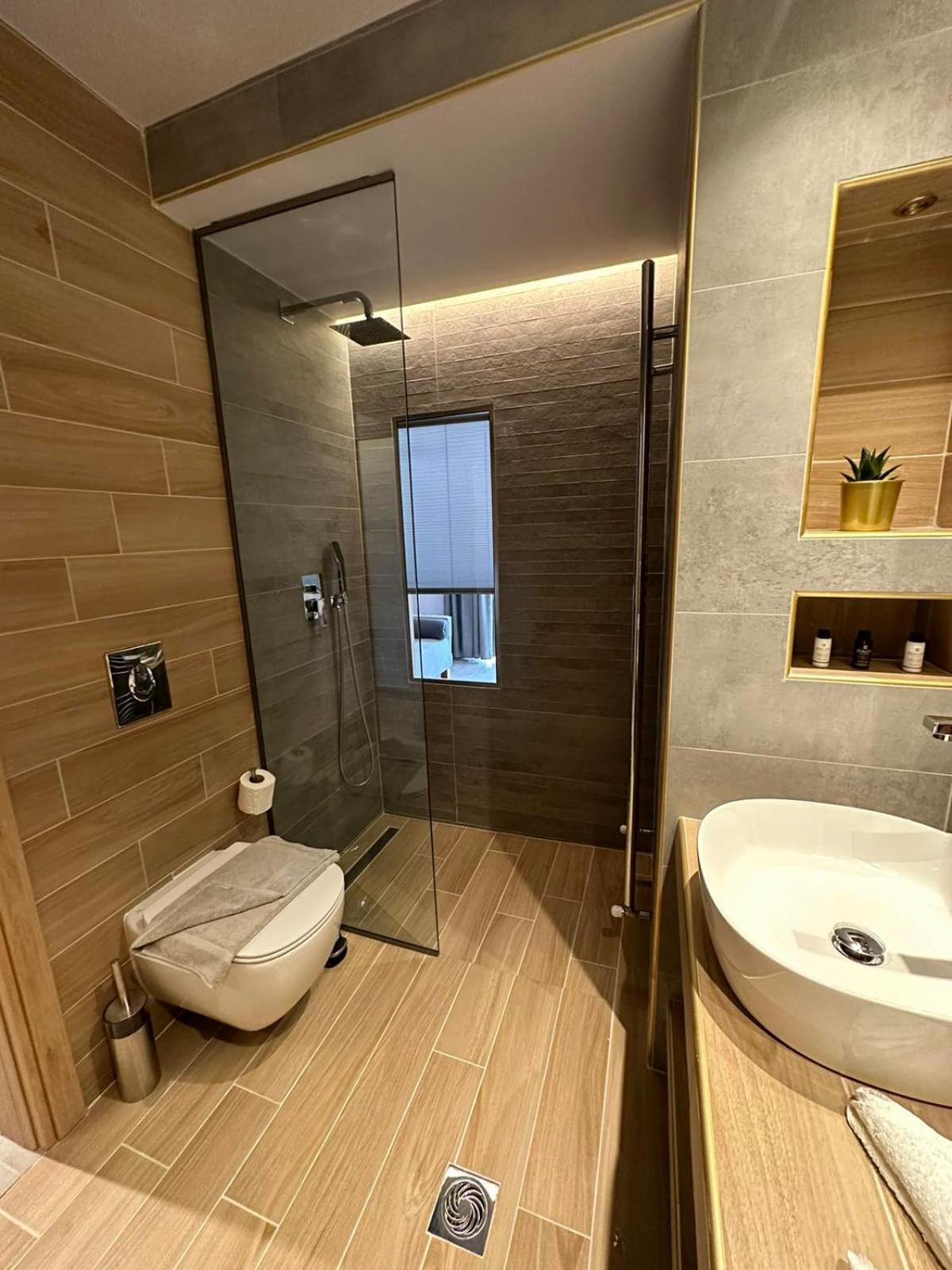 Meteora Gold And Glass Kalampáka Ngoại thất bức ảnh